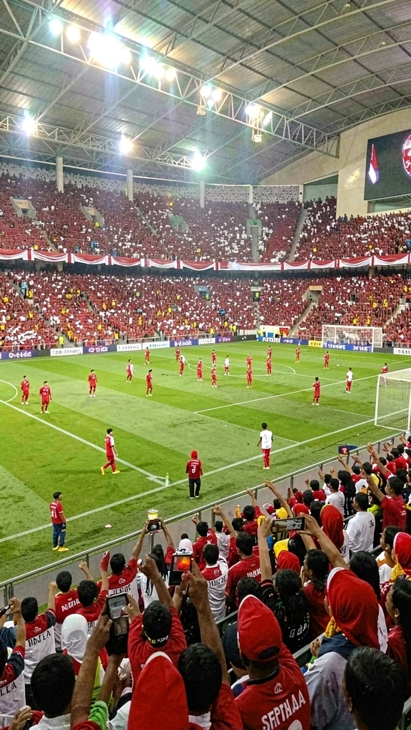 Tampilan antarmuka yang menarik dan mudah digunakan.